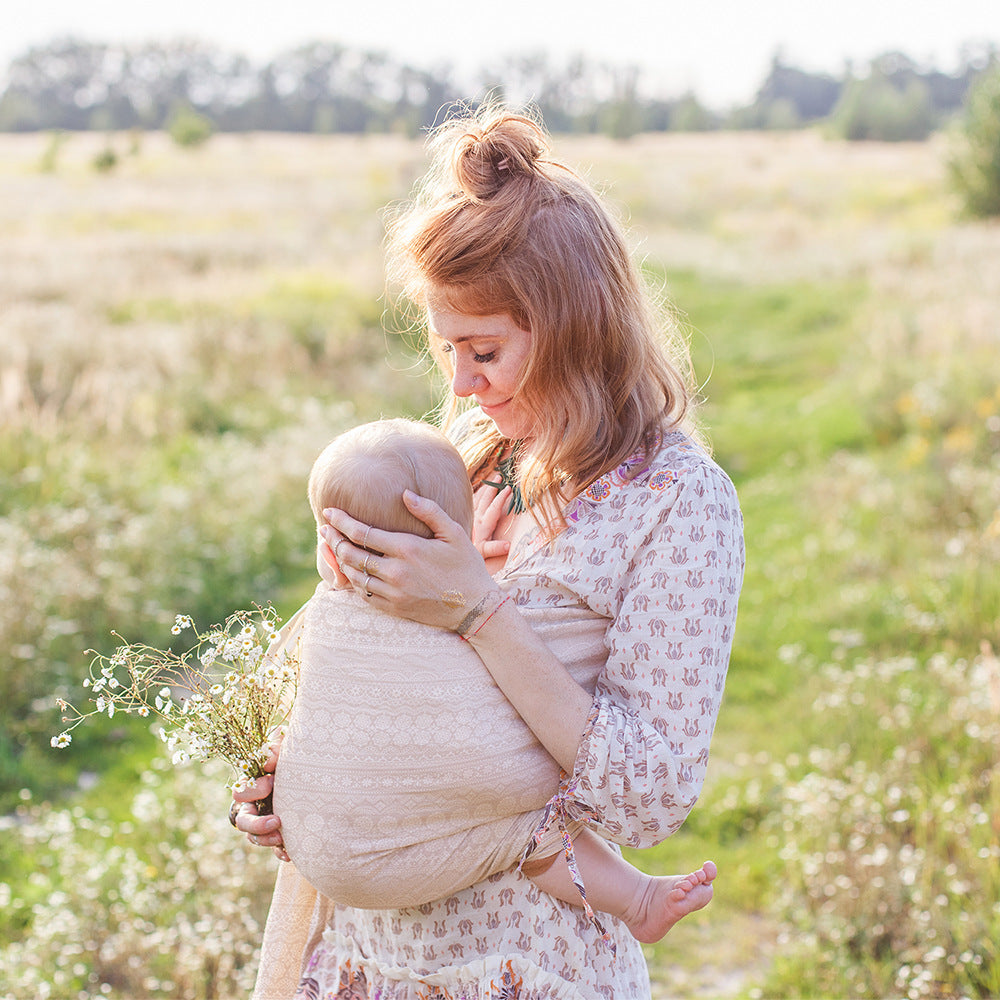 Porte-bébé et mère de couleur pure Sears hug 